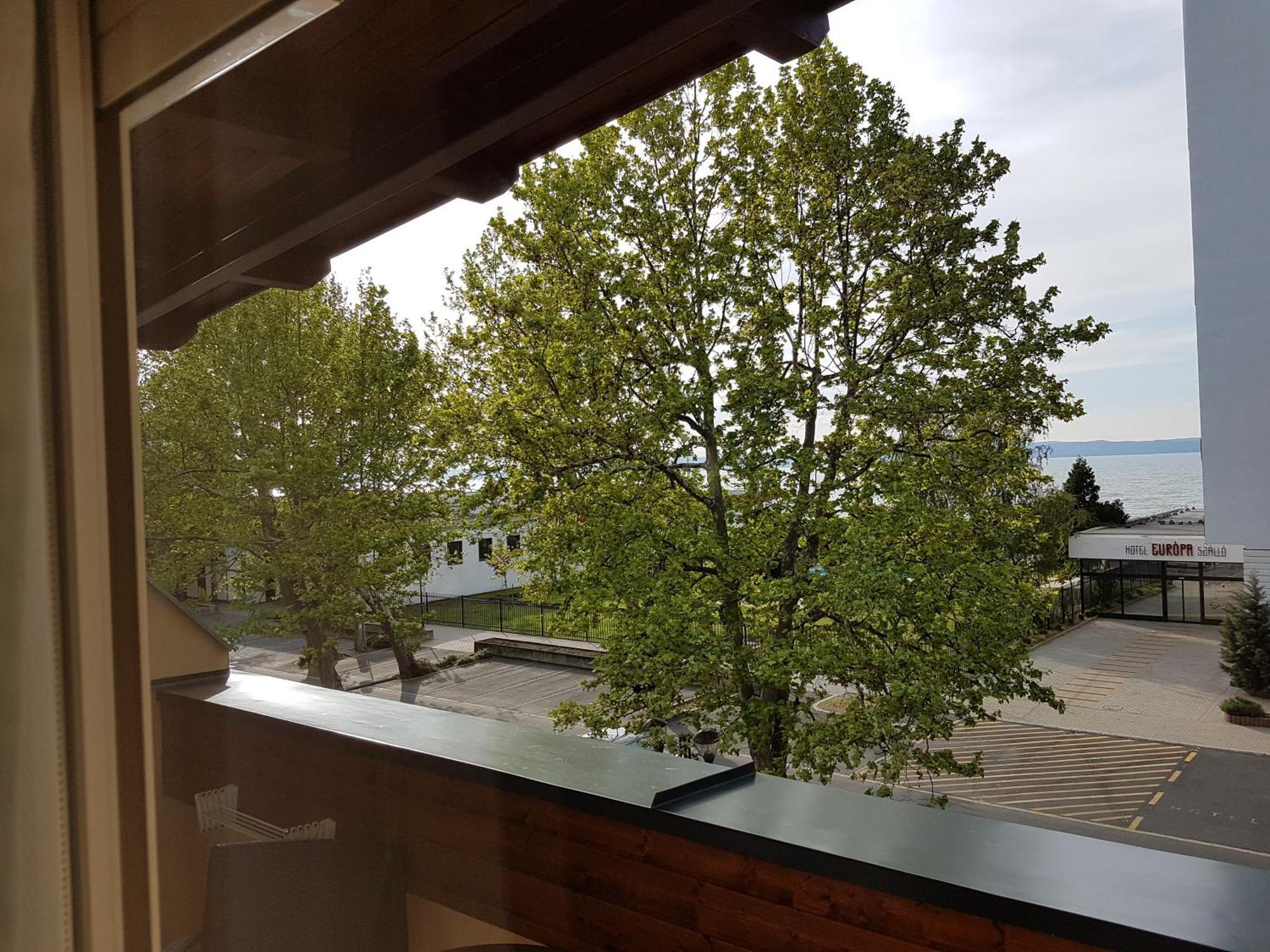 Adam Apartmanhaz Siófok Kamer foto