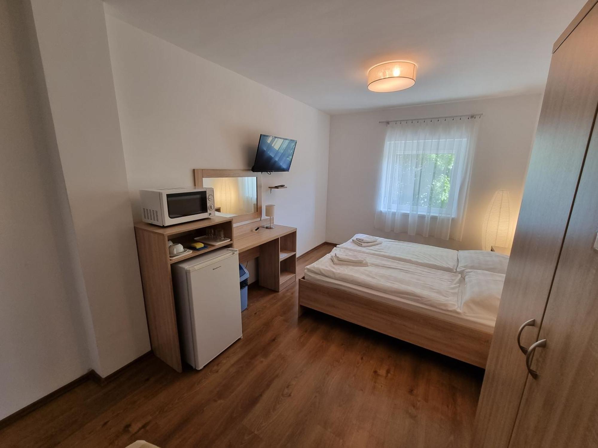 Adam Apartmanhaz Siófok Kamer foto
