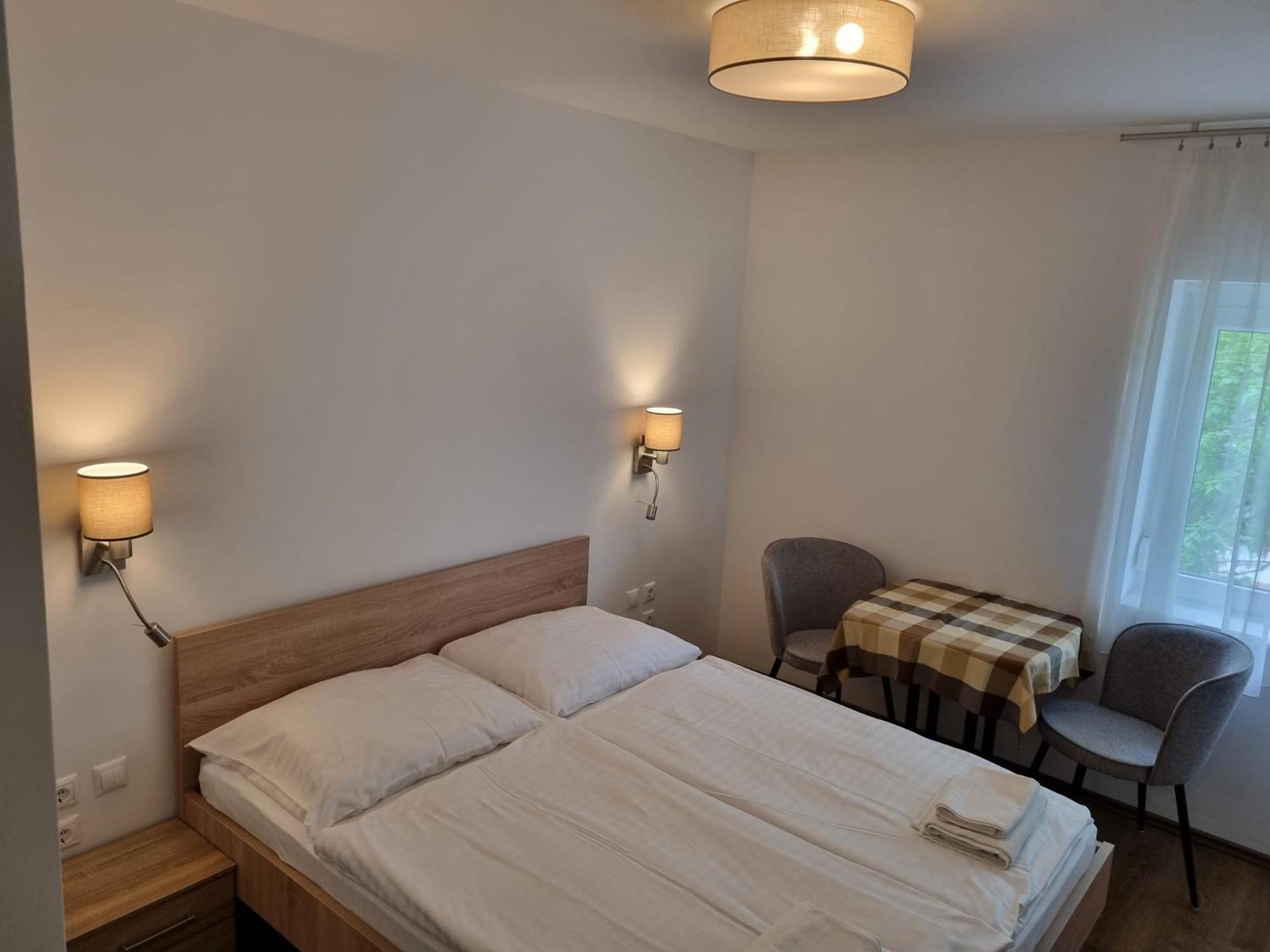 Adam Apartmanhaz Siófok Kamer foto