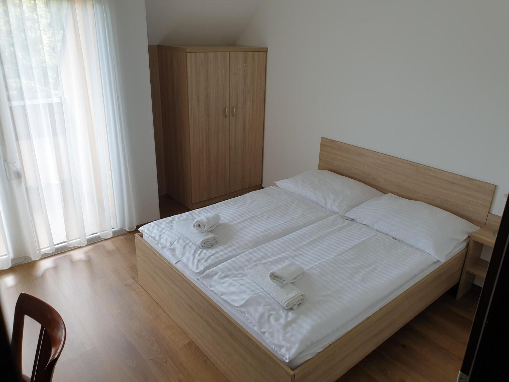 Adam Apartmanhaz Siófok Kamer foto