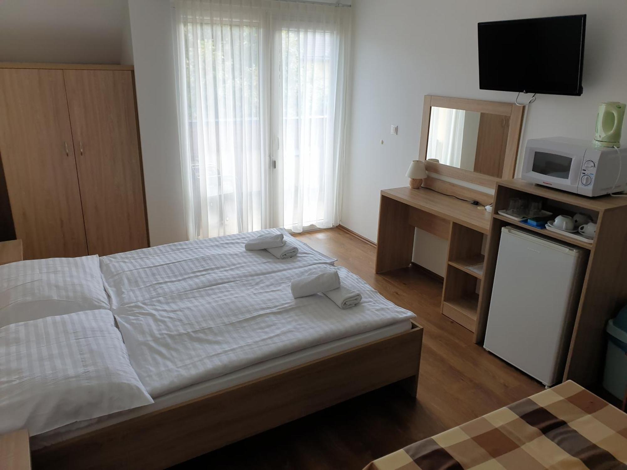 Adam Apartmanhaz Siófok Kamer foto